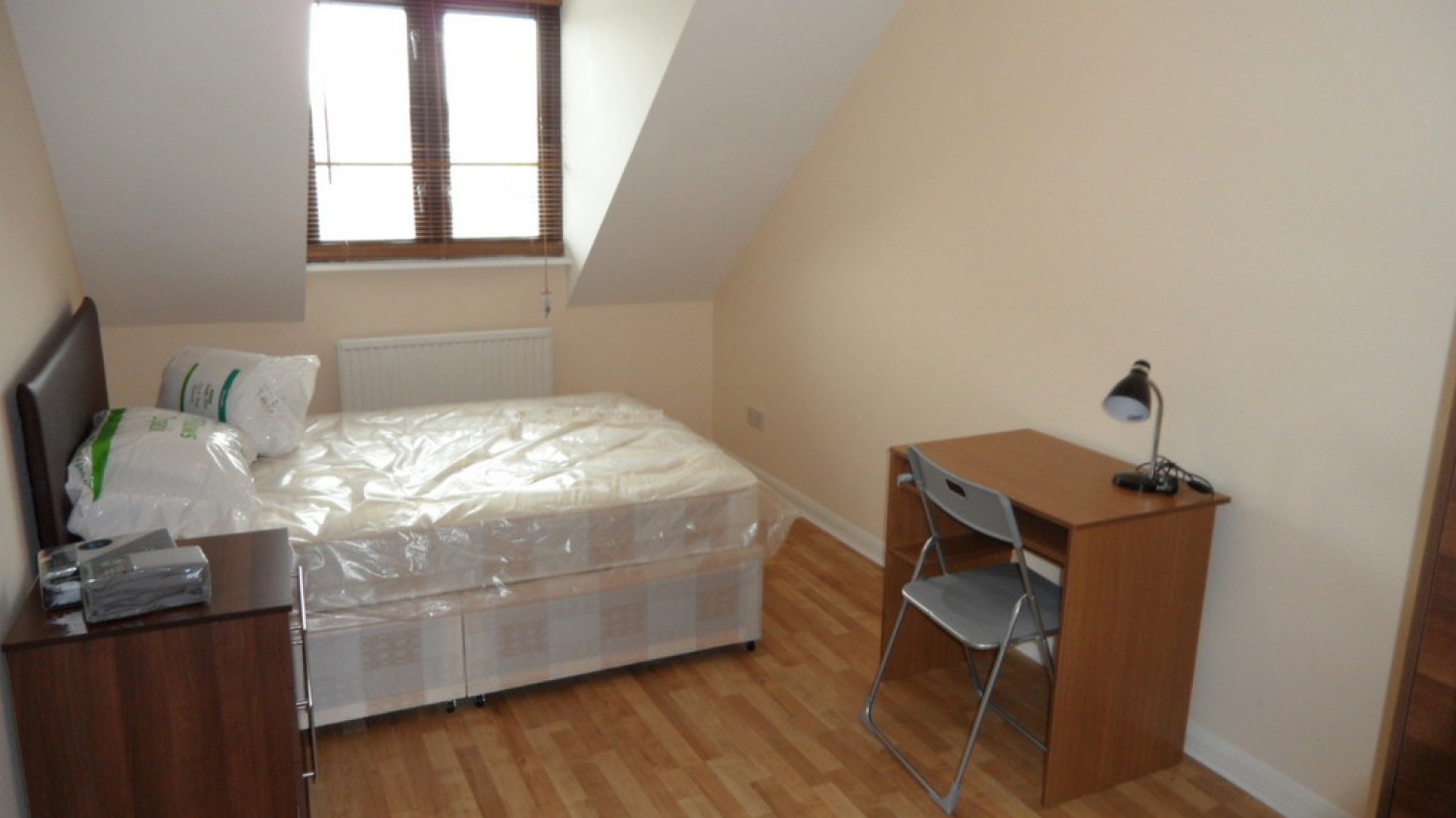 3 bedroom House for Letting Evergreen Way, Stanwell