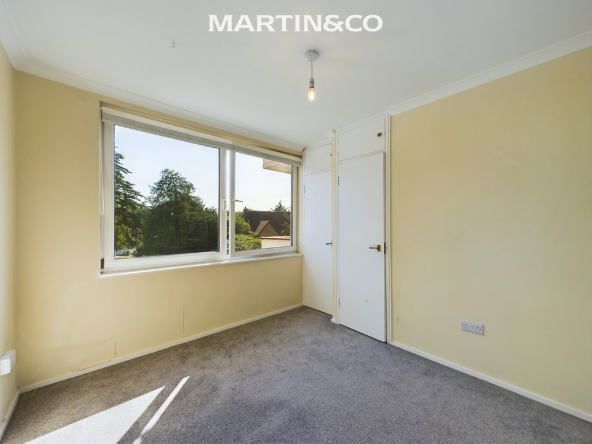 Penton Hall Drive, Staines-upon-Thames