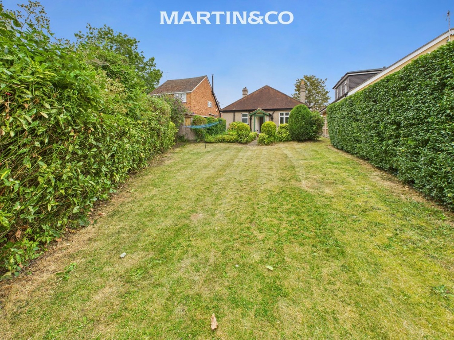 Staines Road, Laleham