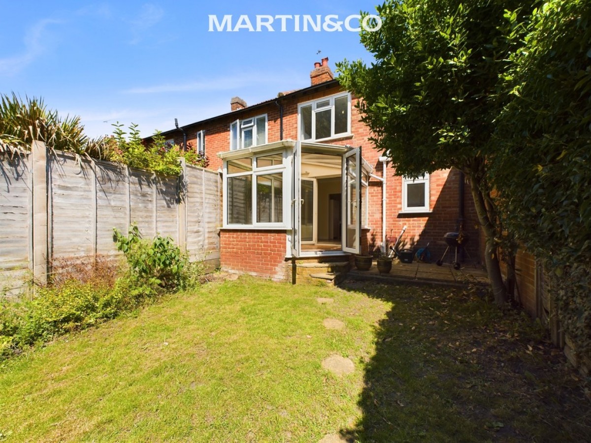 Laurel Avenue, Englefield Green