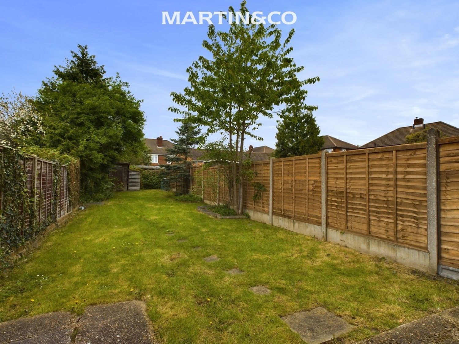 2 bedroom House for Letting Stuart Way, Staines-upon-thames