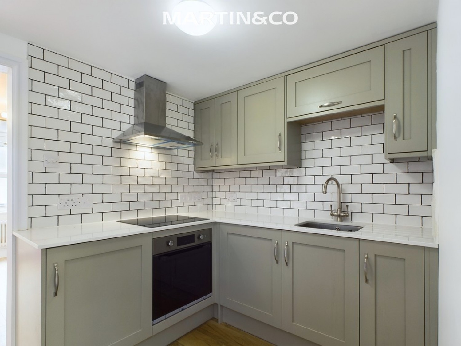 1 bedroom House for Letting High Street, Egham