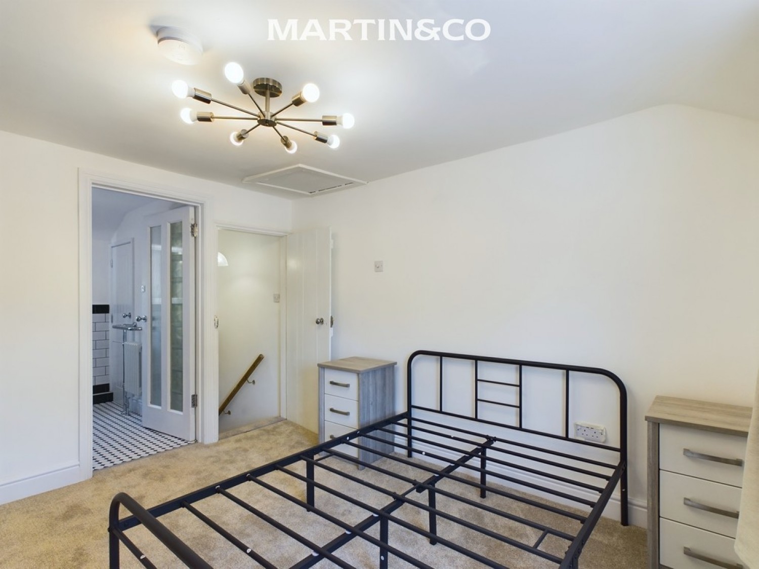 1 bedroom House for Letting High Street, Egham