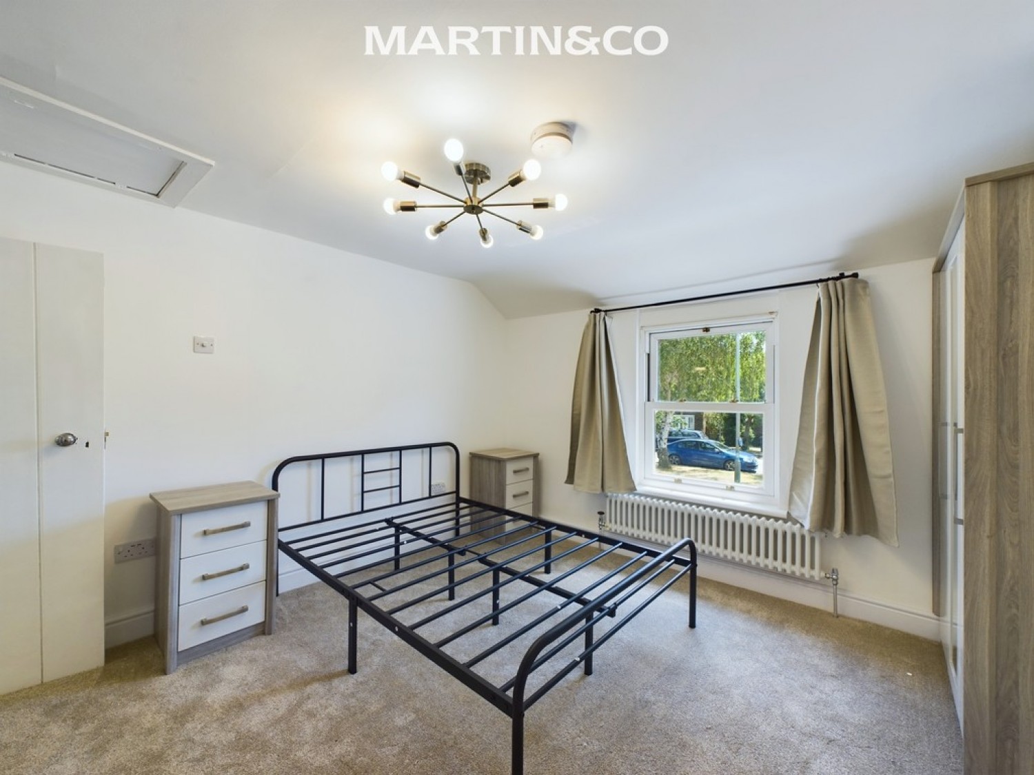 1 bedroom House for Letting High Street, Egham