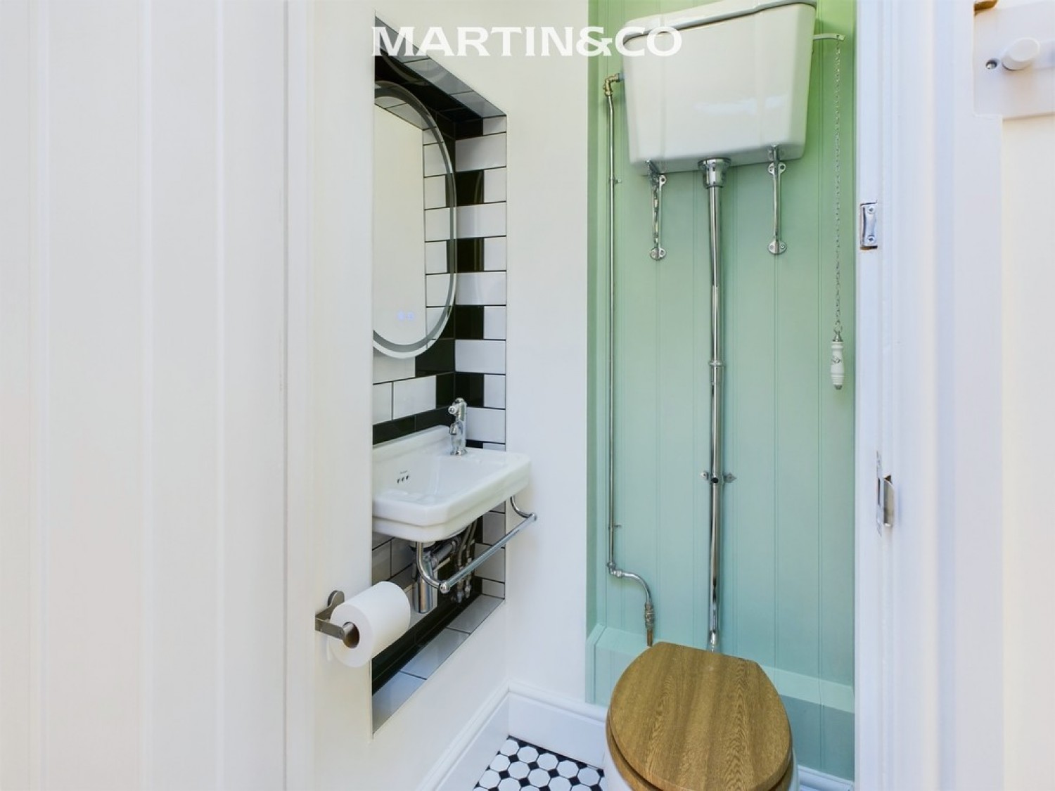 1 bedroom House for Letting High Street, Egham