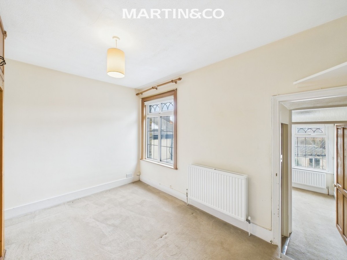 Manor Place, Staines-upon-Thames