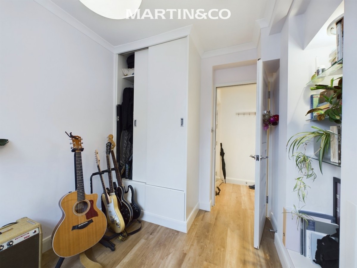 Wellington Buildings, Bow