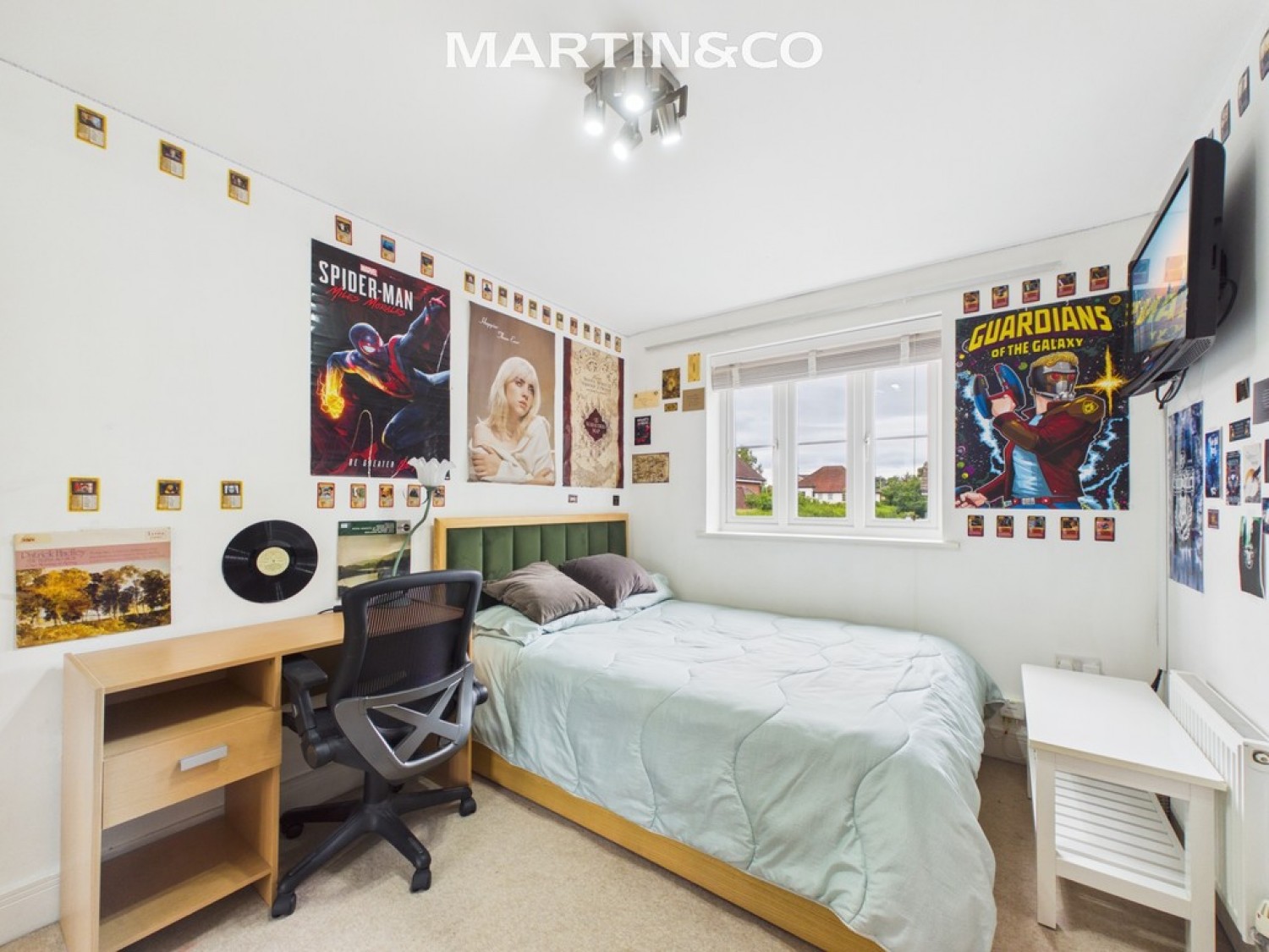 4 bedroom House for Sale Dunnell Close, Sunbury-on-Thames