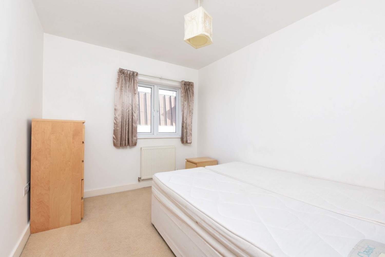 Henley Court, Denham Road