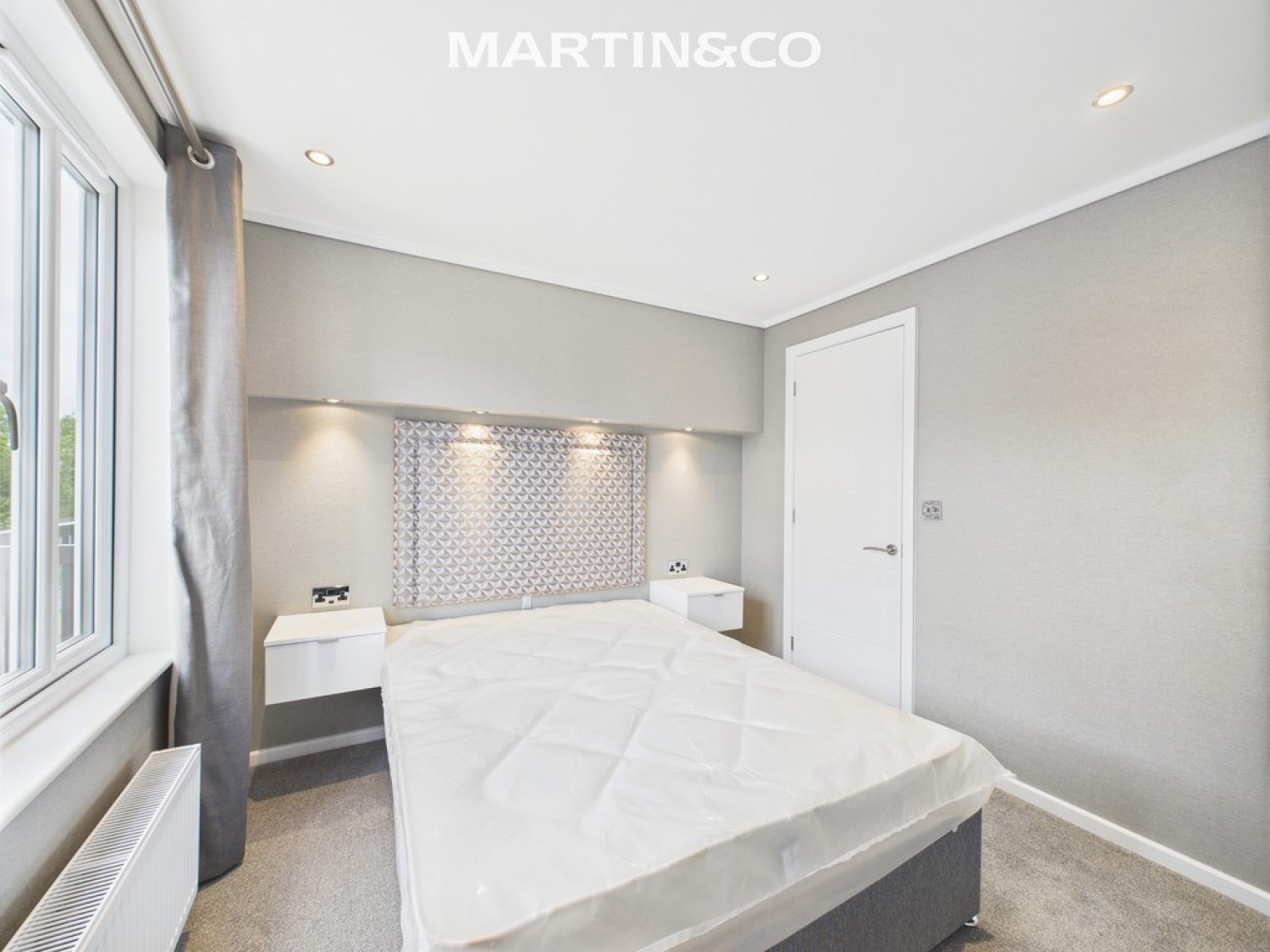Thames Retreat, Staines-upon-Thames