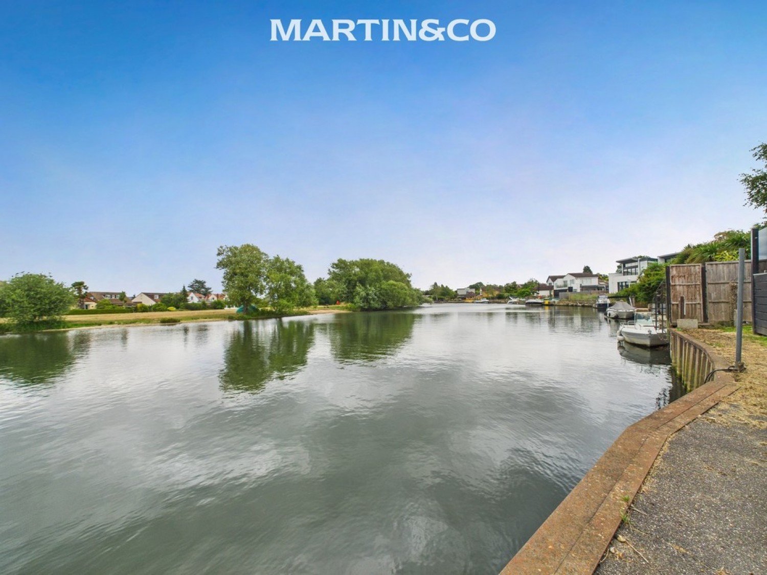 Thames Retreat, Staines-upon-Thames