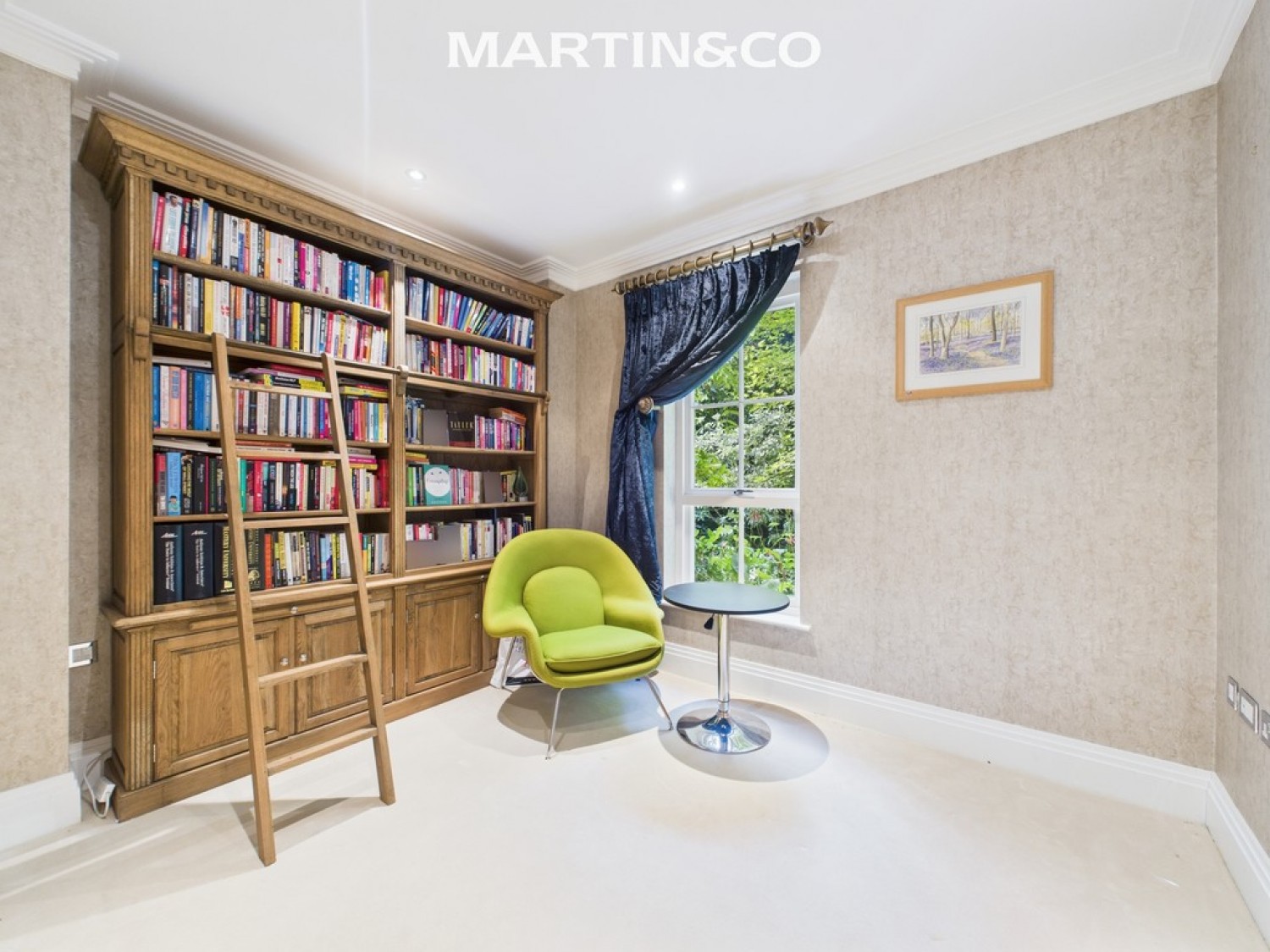 Queens Hill, Ascot