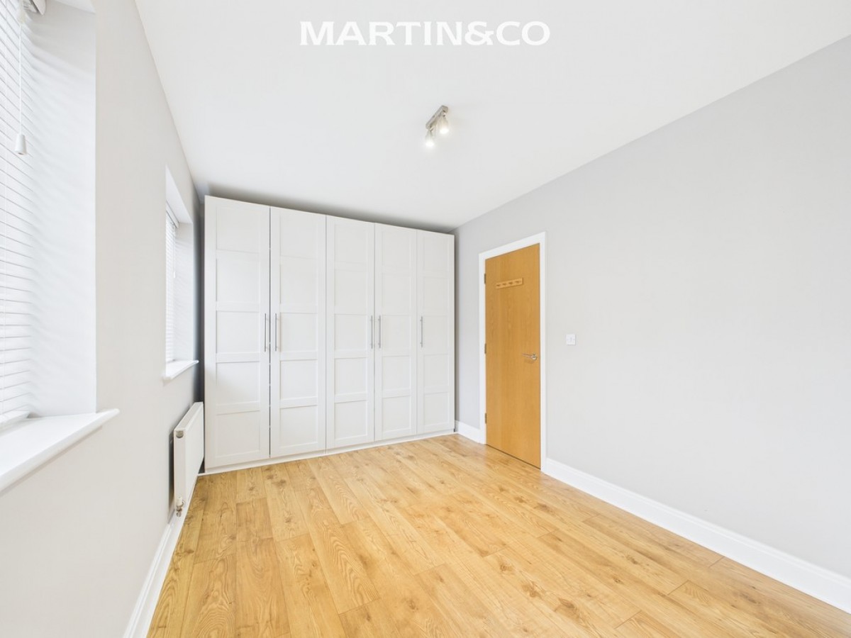 Brackendale Close, Englefield Green