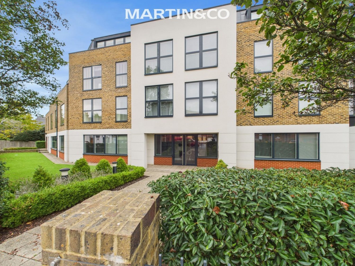 1 bedroom Flat for Sale One High Street, Egham