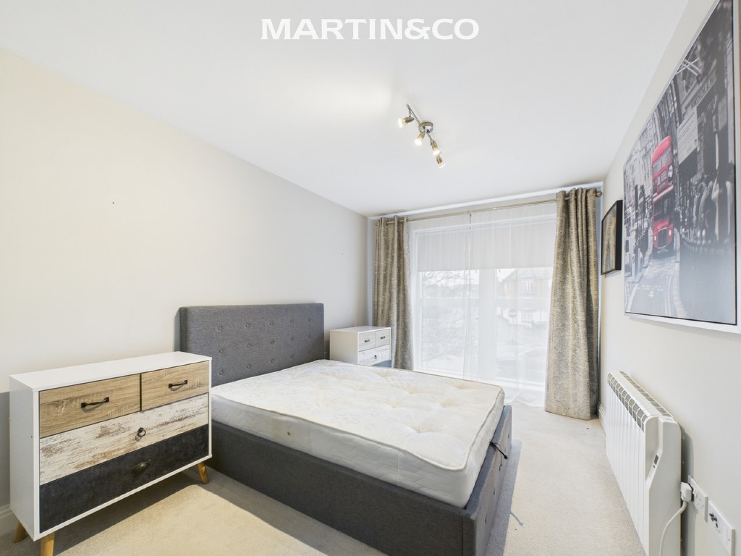 1 bedroom Flat for Sale One High Street, Egham