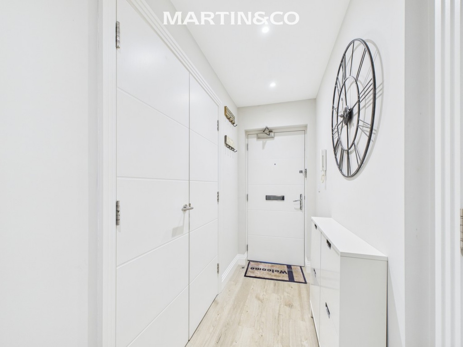 1 bedroom Flat for Sale One High Street, Egham