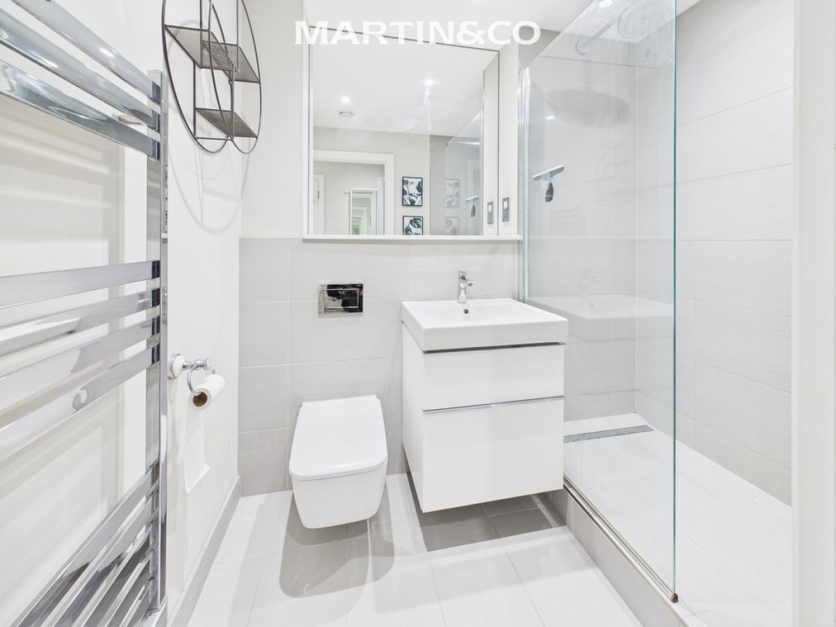 One High Street, Egham