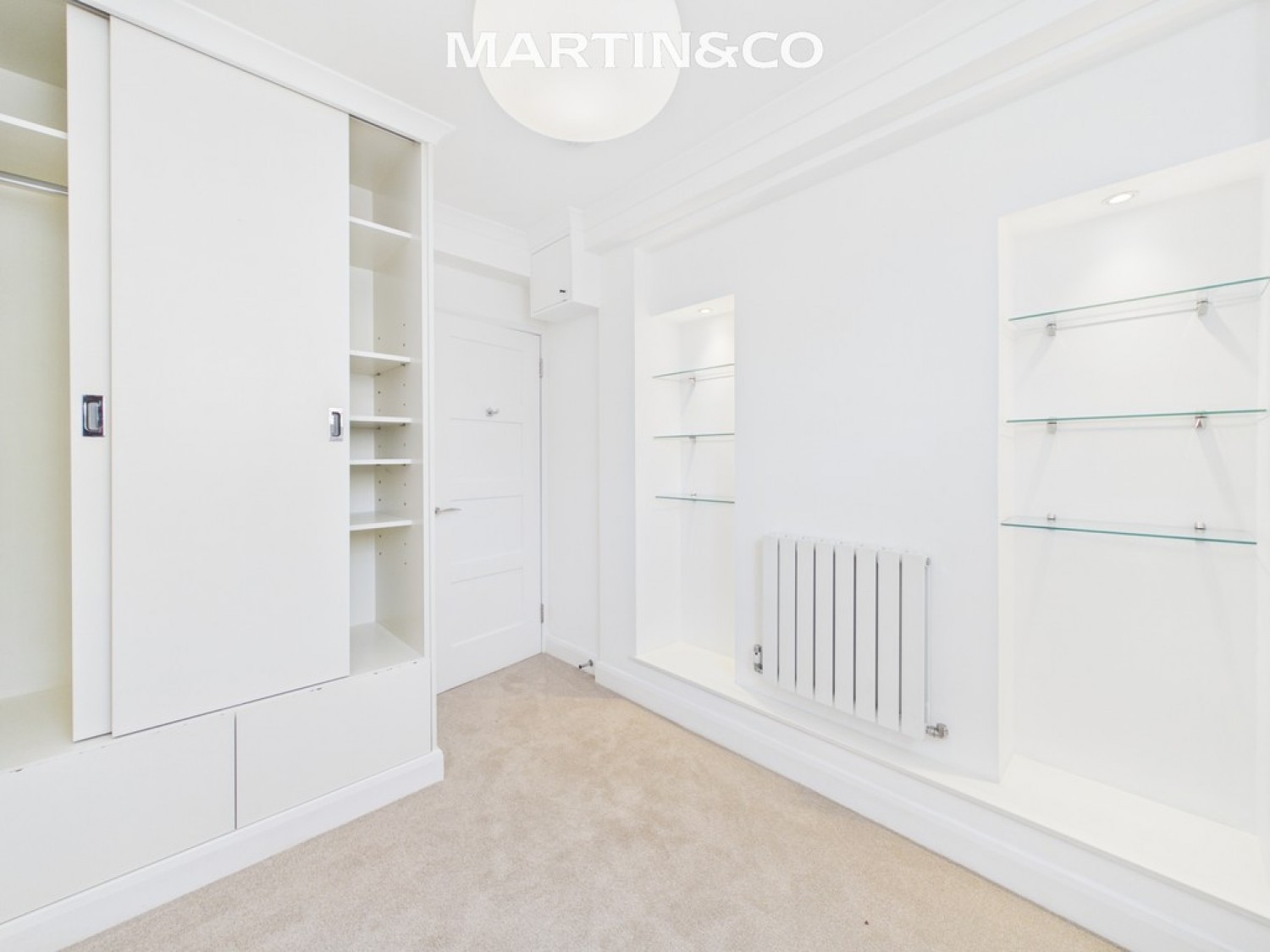 2 bedroom Flat for Sale Wellington Buildings, Bow