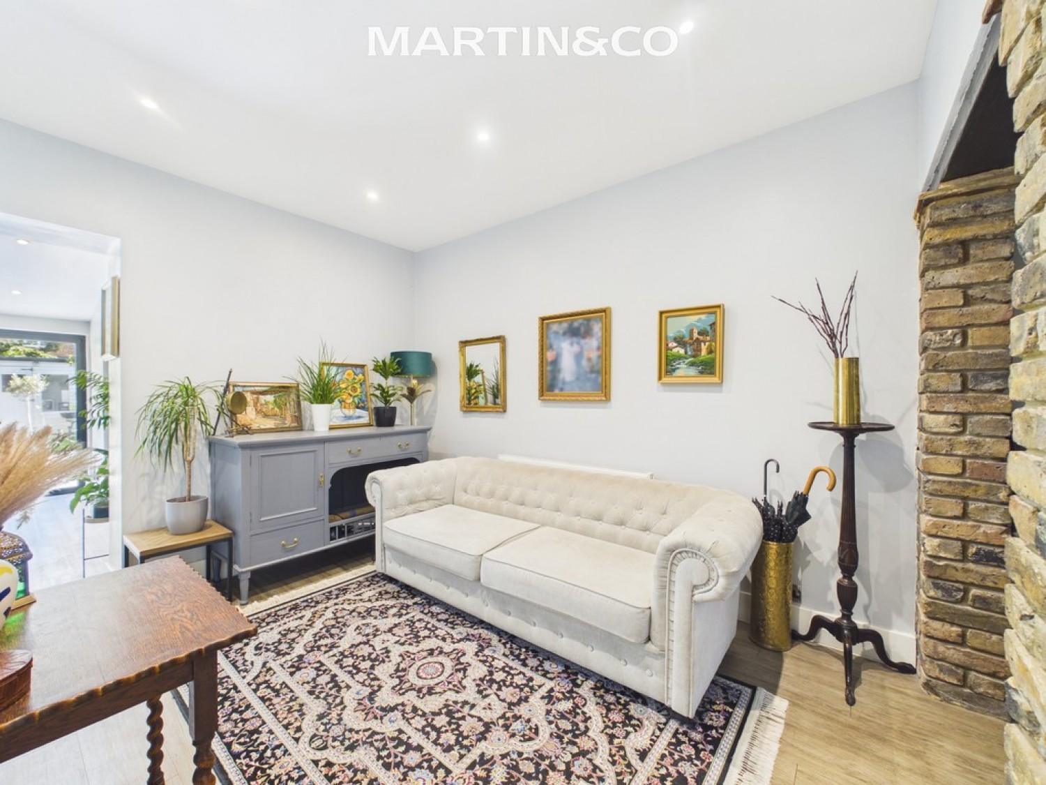 3 bedroom House for Sale Medlake Road, Egham