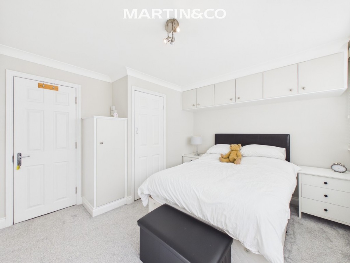 Harcourt Close, Egham