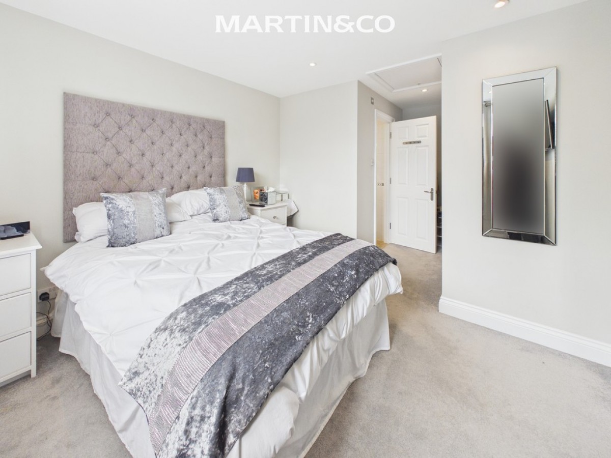 Harcourt Close, Egham