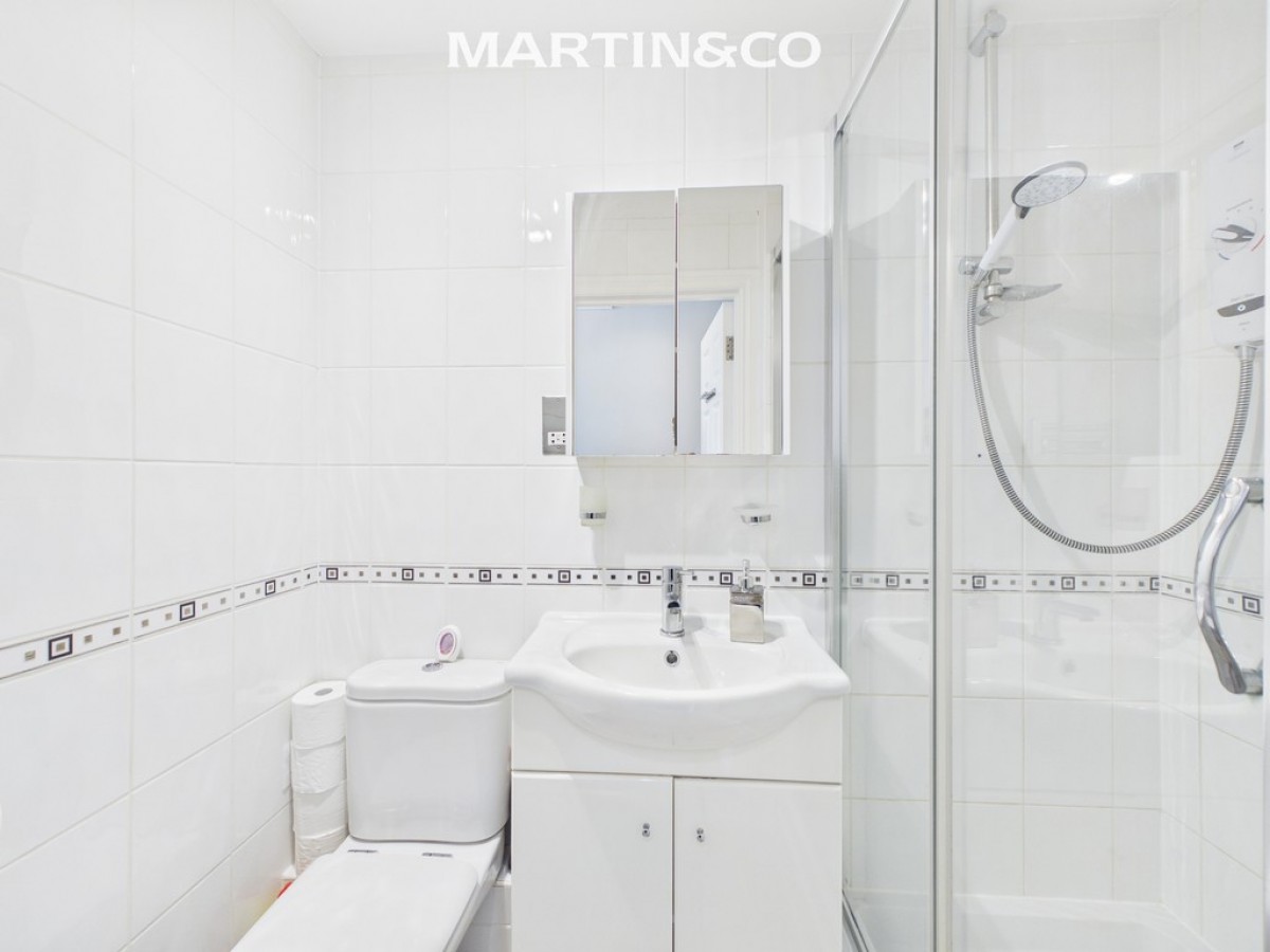 Harcourt Close, Egham