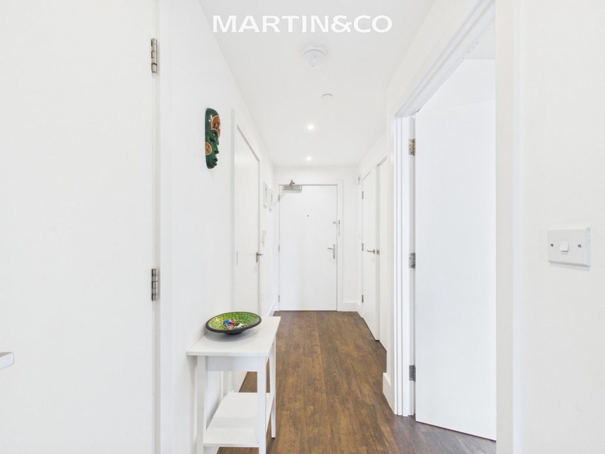 High Street, Staines-upon-Thames