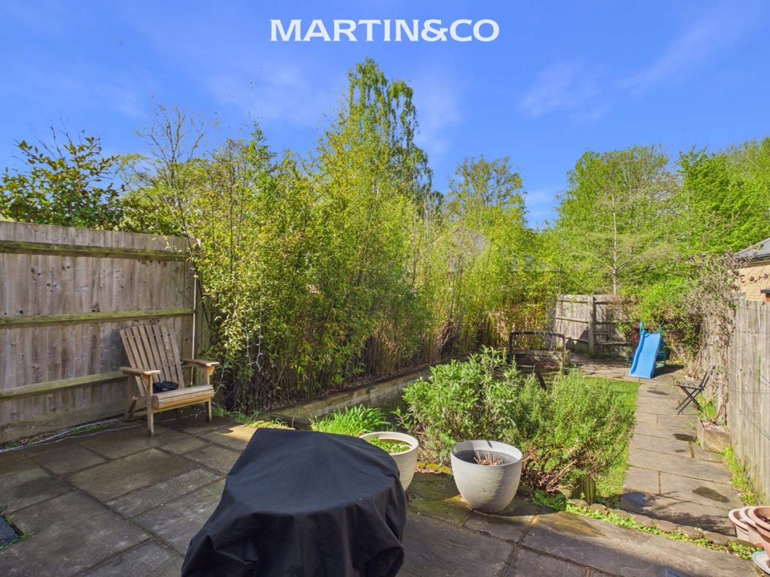 5 bedroom House for Sale Queenswood Crescent, Englefield Green