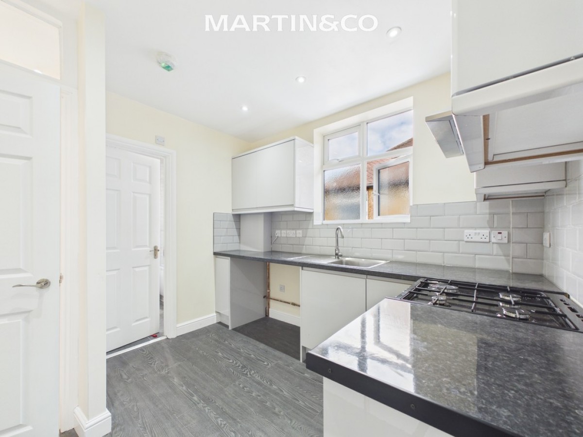 Penton Avenue, Staines-upon-Thames