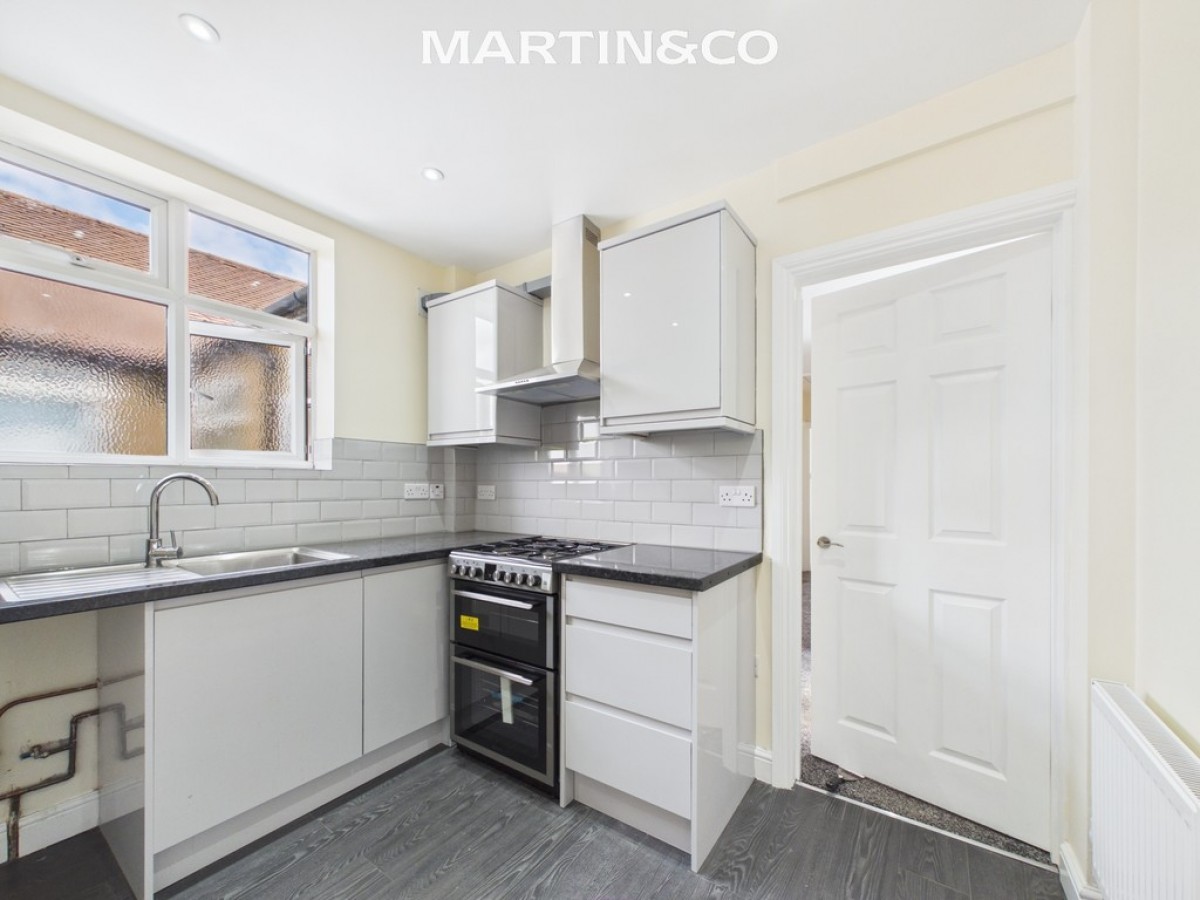 Penton Avenue, Staines-upon-Thames