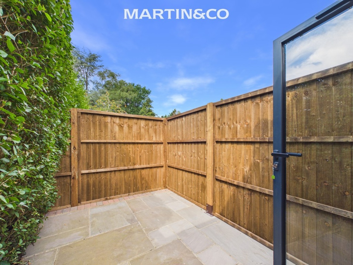 1 bedroom Flat for Letting Pryford Road , West Byfleet