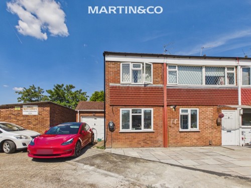 Harcourt Close, Egham