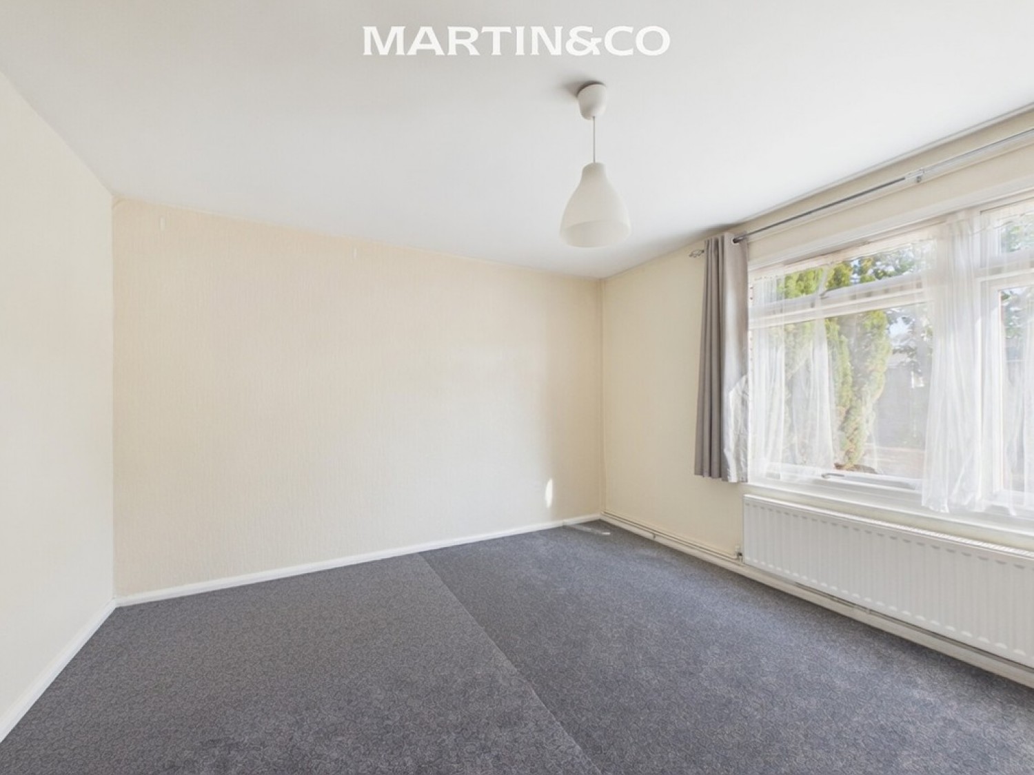 4 bedroom House for Letting Linden Court, Englefield Green