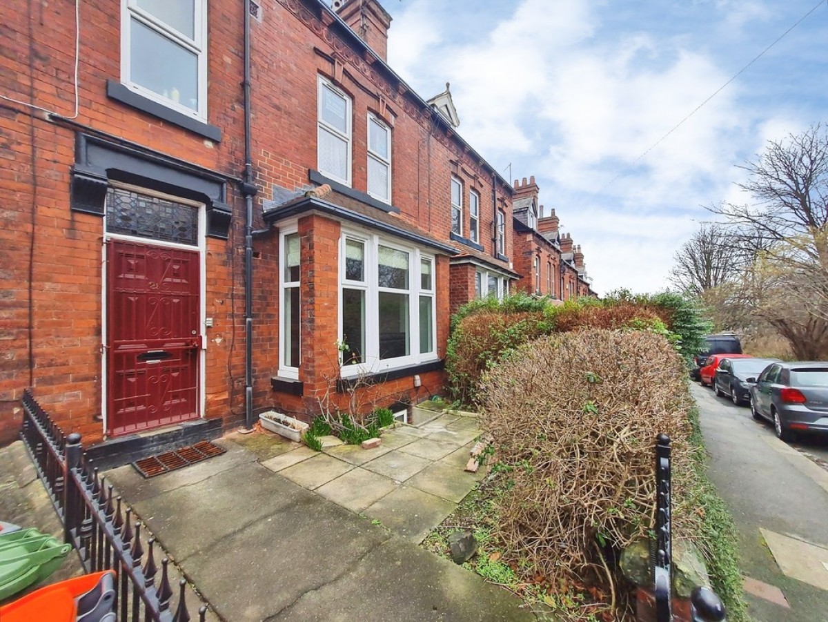 Wood Lane, Headingley