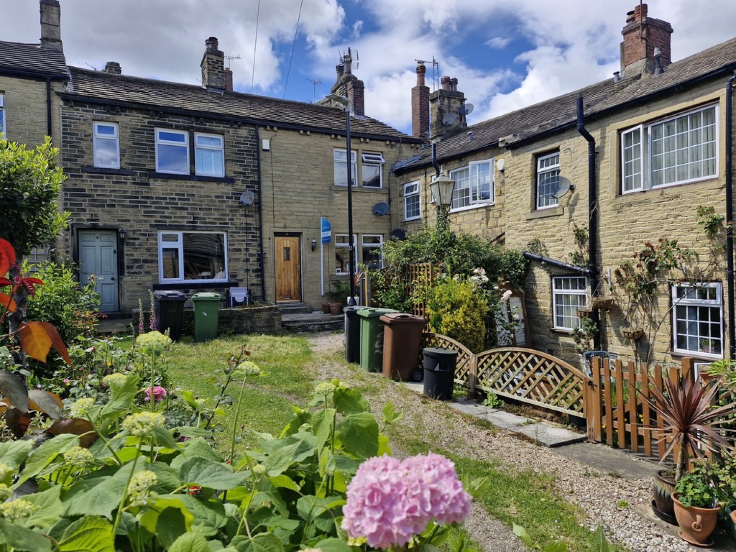 Thornhill Street, Calverley