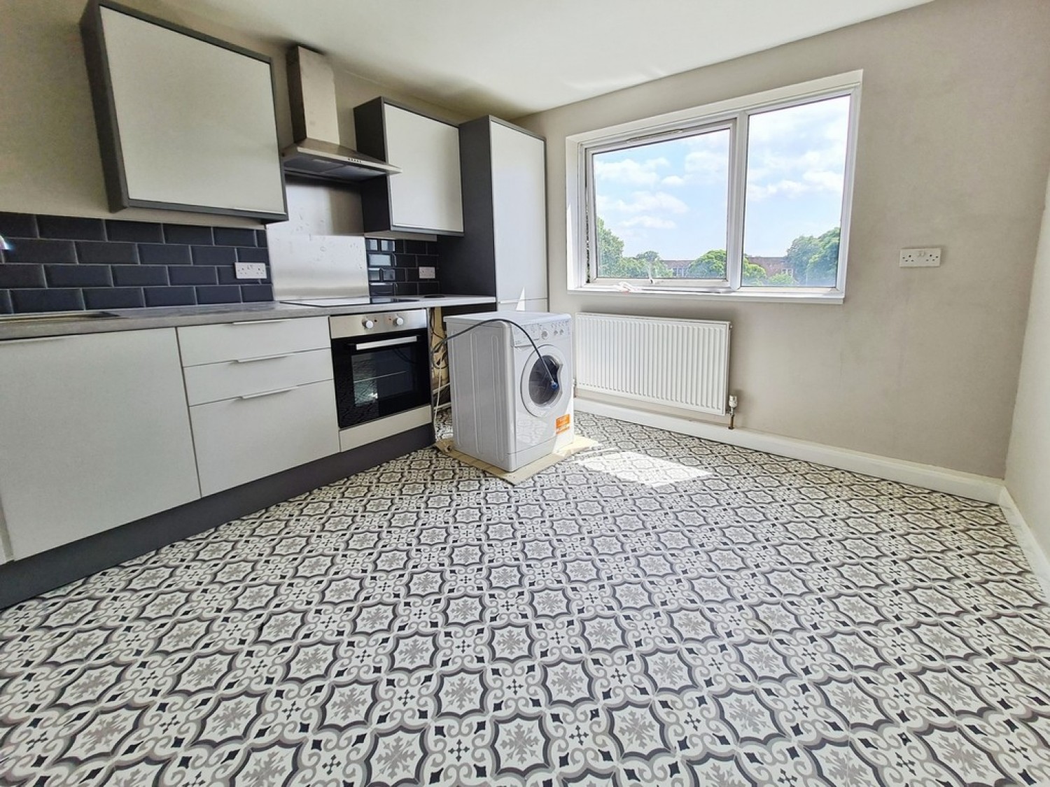 2 bedroom Flat for Letting Kingsway Court, Moortown