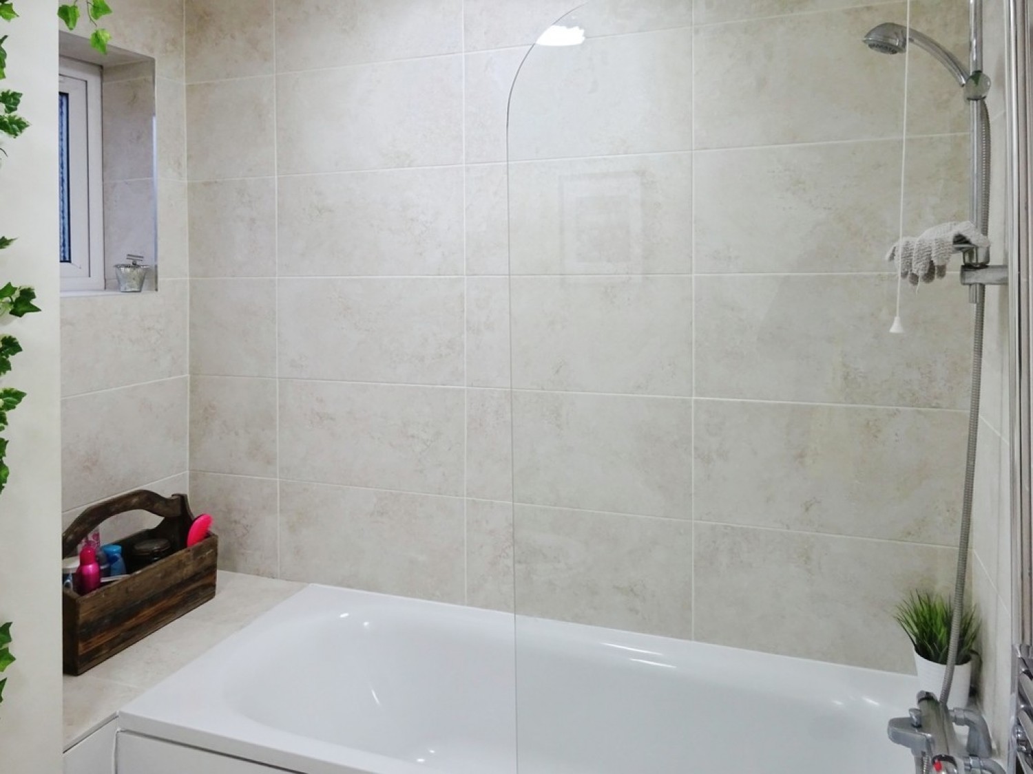 2 bedroom Flat in Kingsway Court, Moortown, Leeds