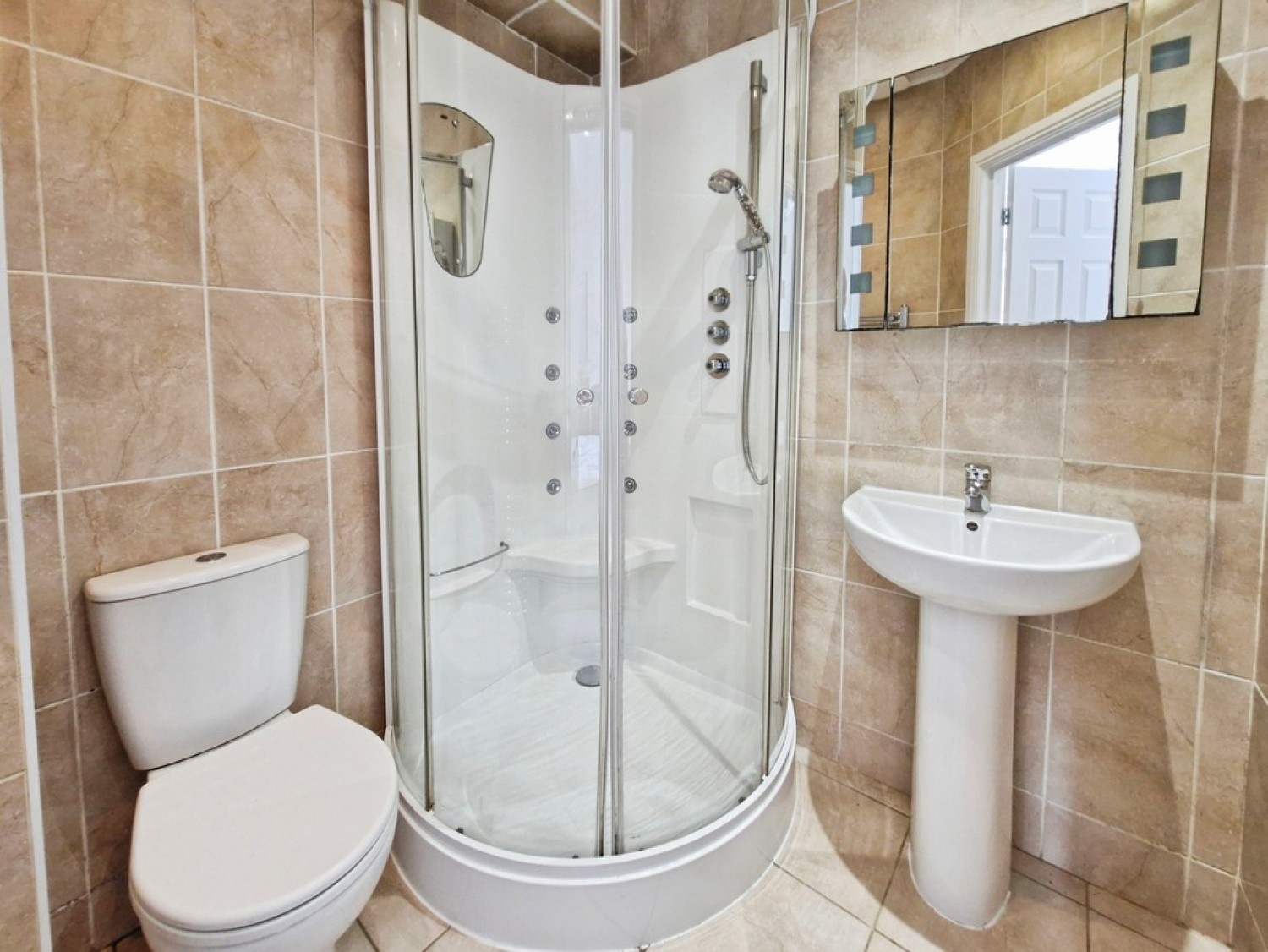 1 bedroom Flat for Letting Winston Gardens, Headingley
