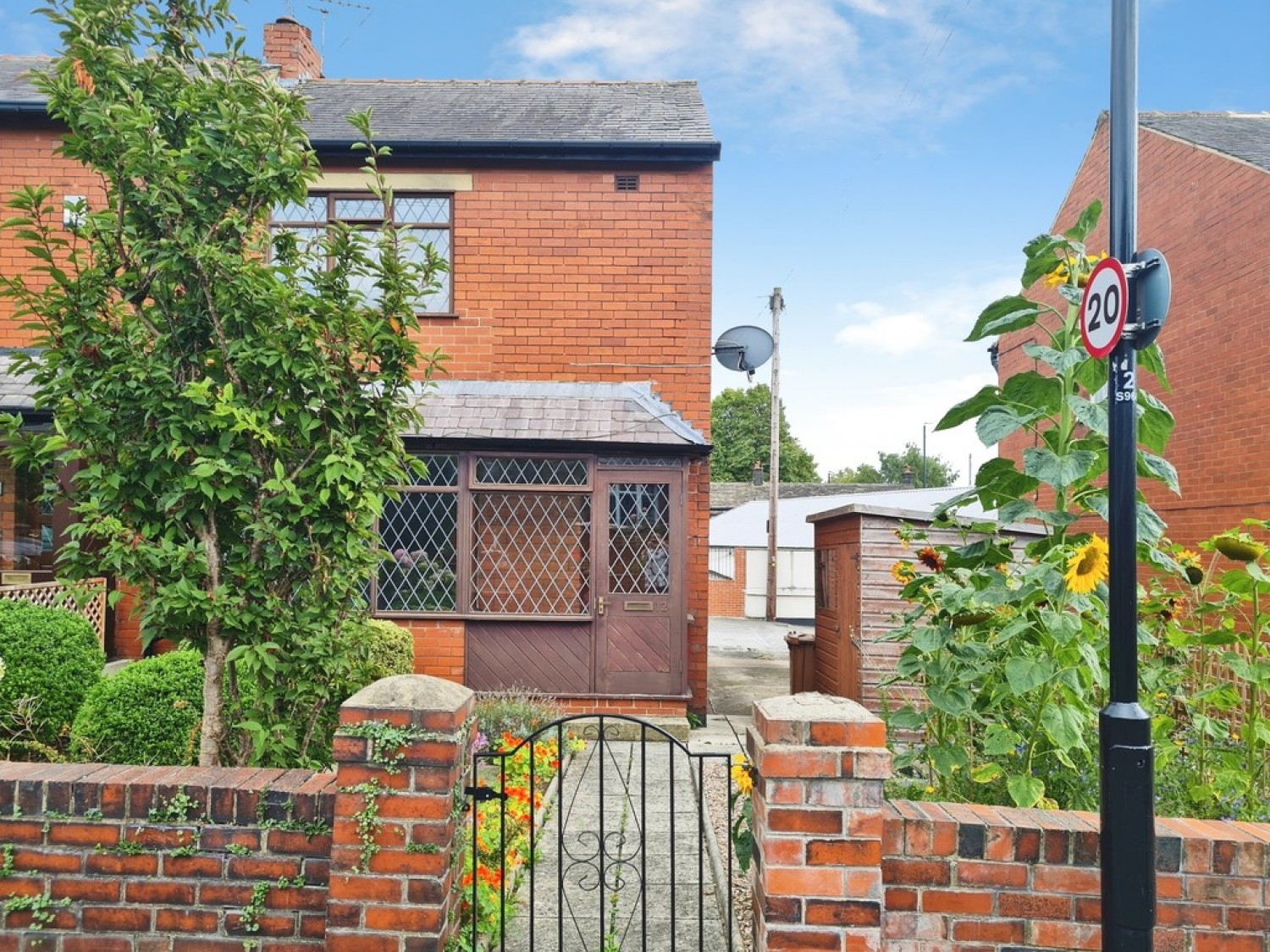 2 bedroom House for Letting Sunnybank Road, Horsforth
