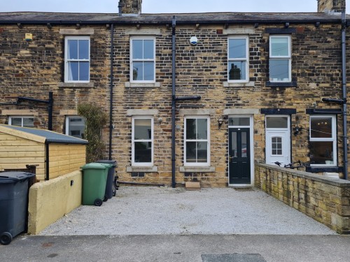 Salisbury Place, Calverley