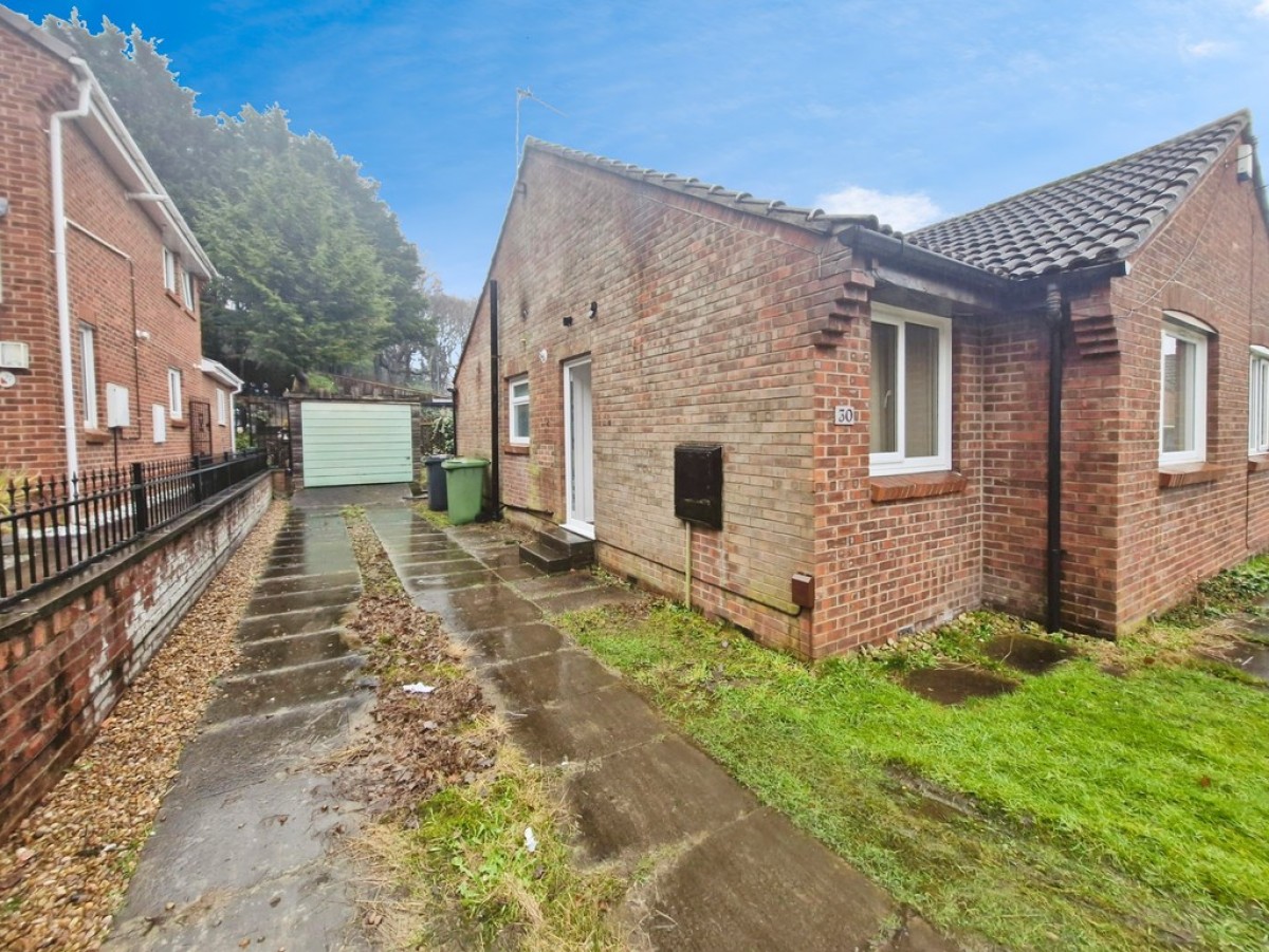 Abbeydale Gardens, Kirkstall, Leeds