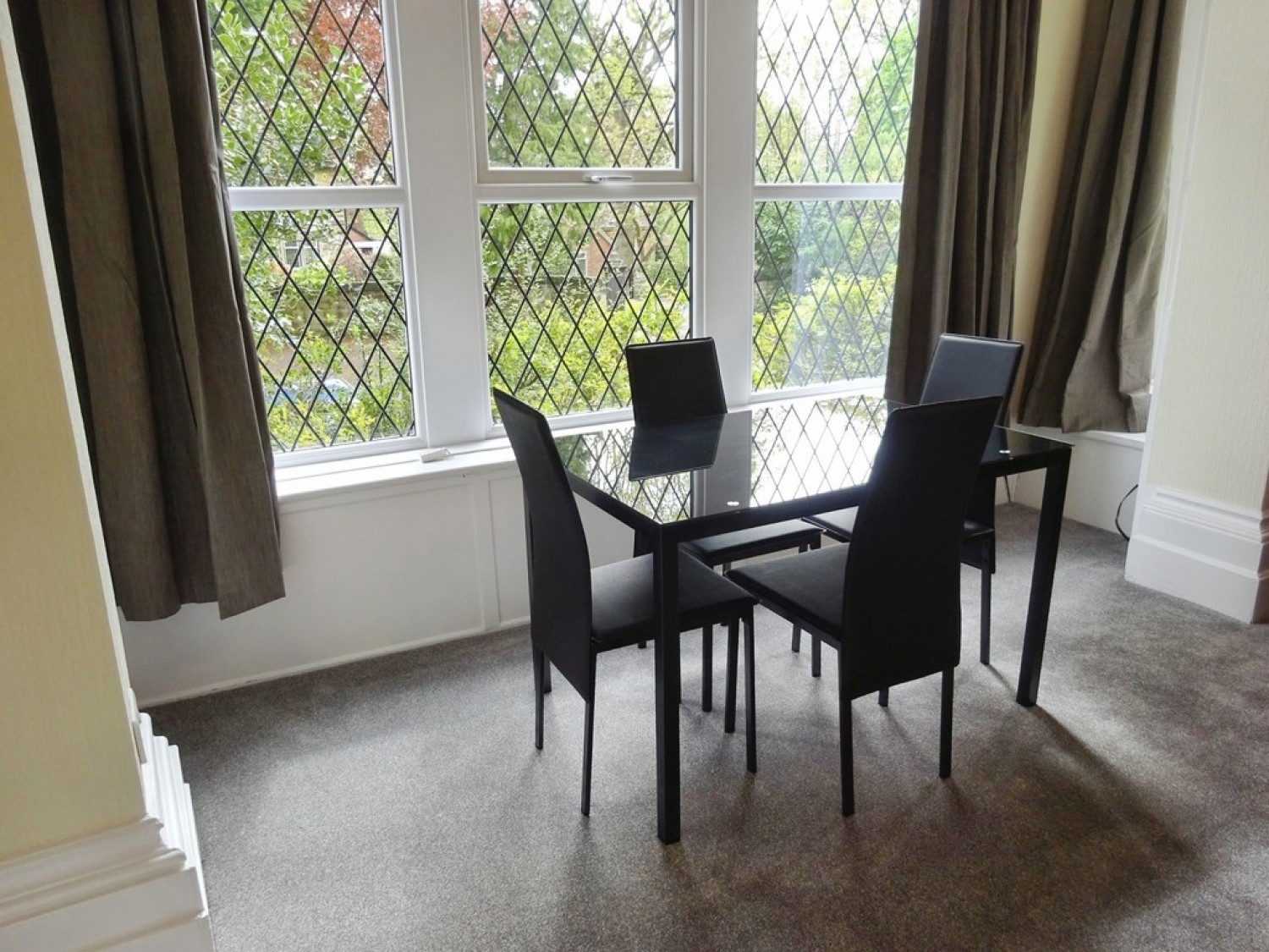 1 bedroom Flat for Letting Outwood Lane, Horsforth