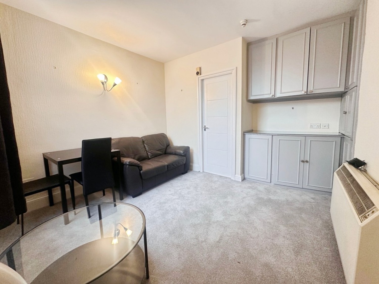 1 bedroom Flat for Letting Vesper Road, Kirkstall, Leeds