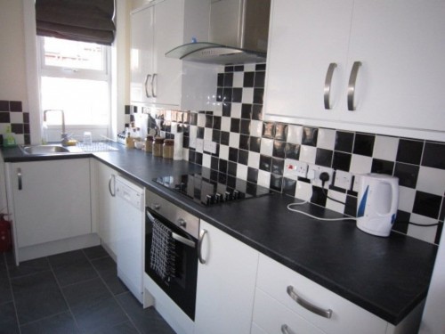 Winston Gardens, Headingley
