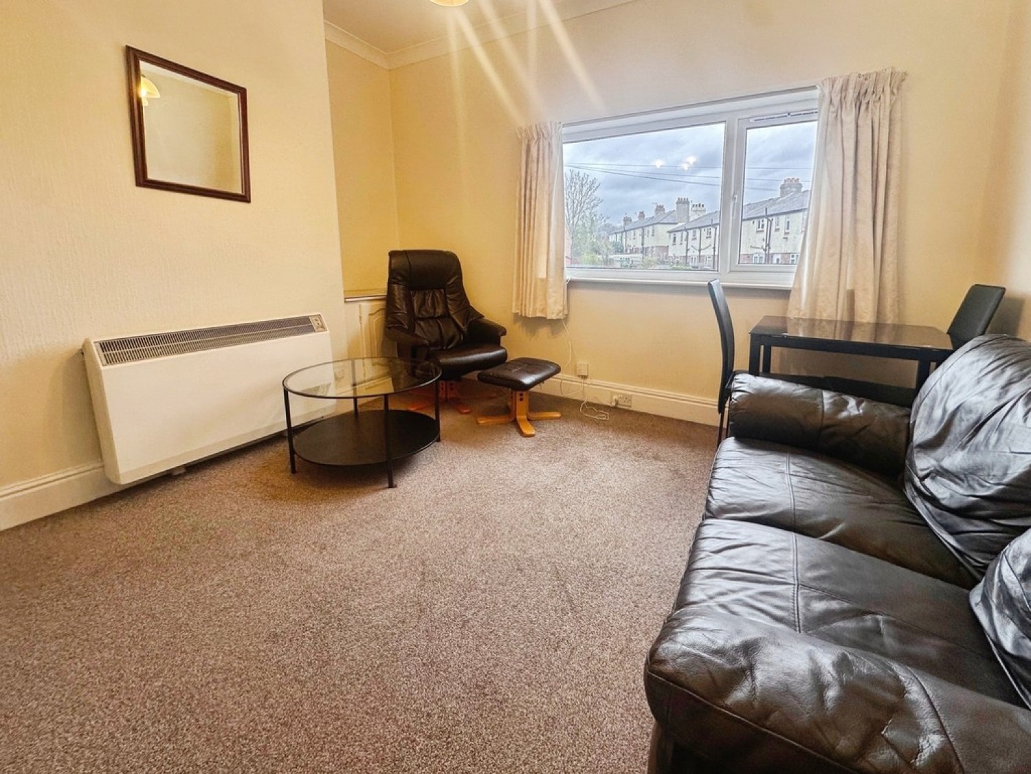 1 bedroom Flat for Letting Vesper Road, Kirkstall, Leeds