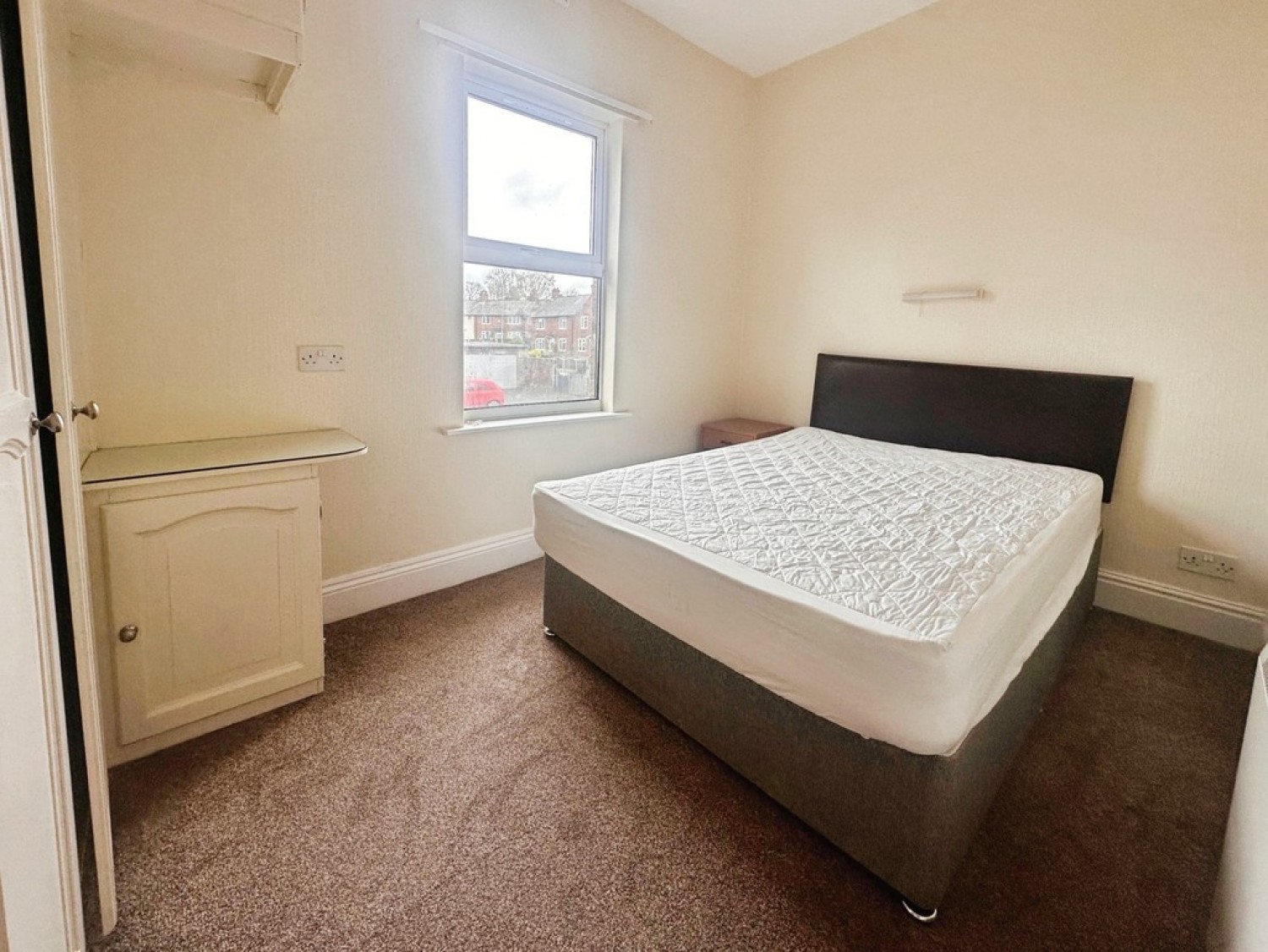 1 bedroom Flat for Letting Vesper Road, Kirkstall, Leeds