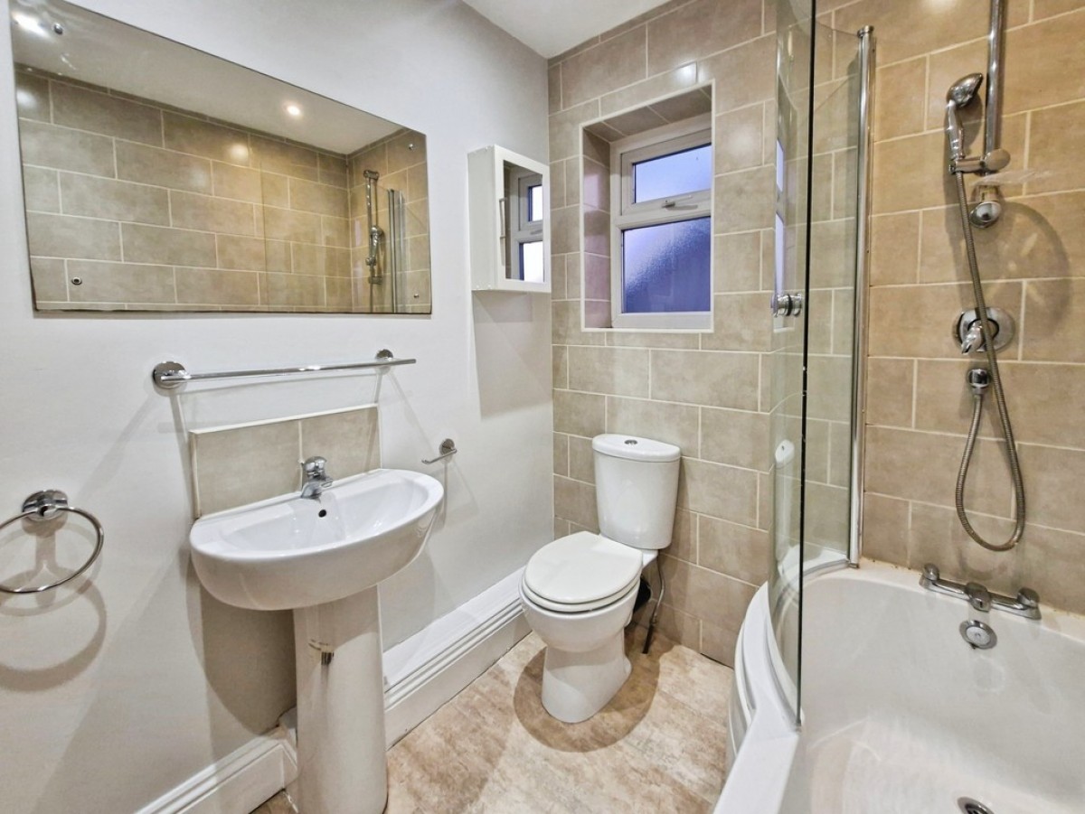 Newlaithes Garden, Horsforth