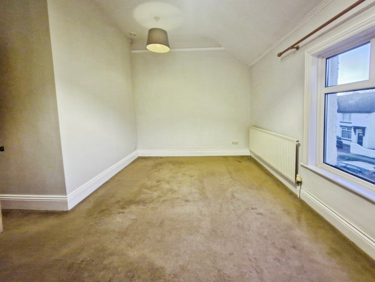 Newlaithes Garden, Horsforth