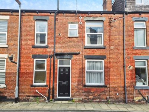 Woodville Place, Horsforth