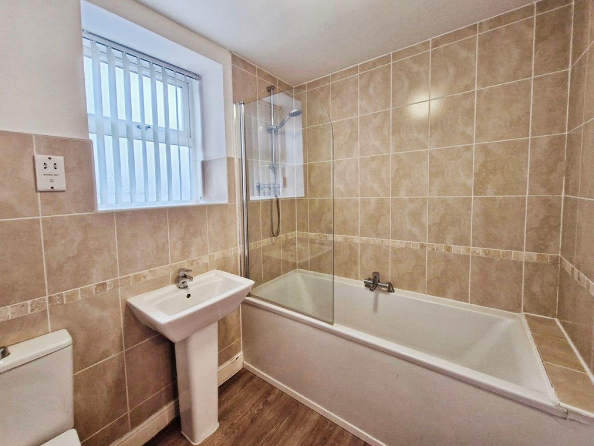 Elliot Court, Rodley, Leeds